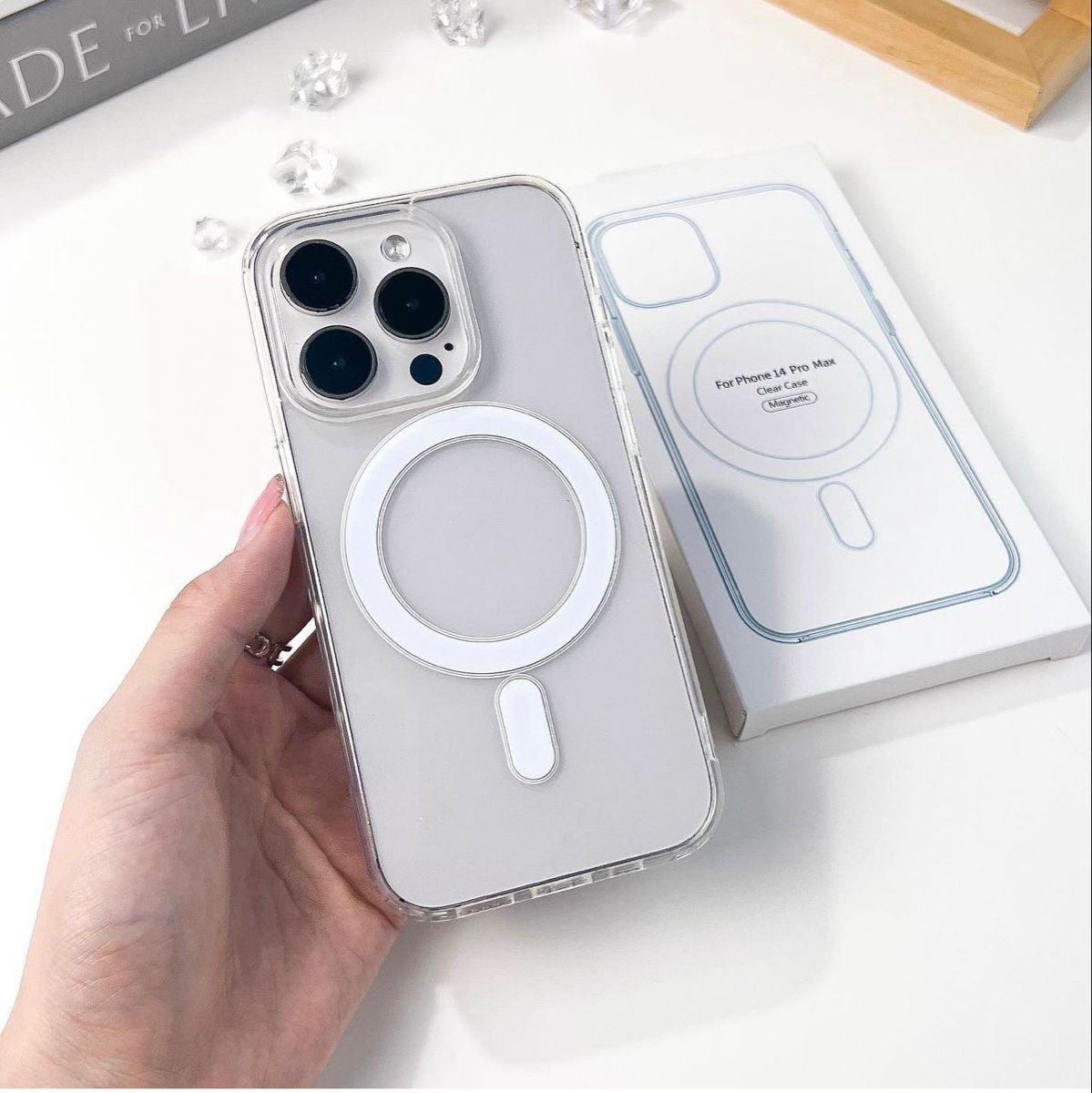 Capinha Case Space Transparente para iPhone